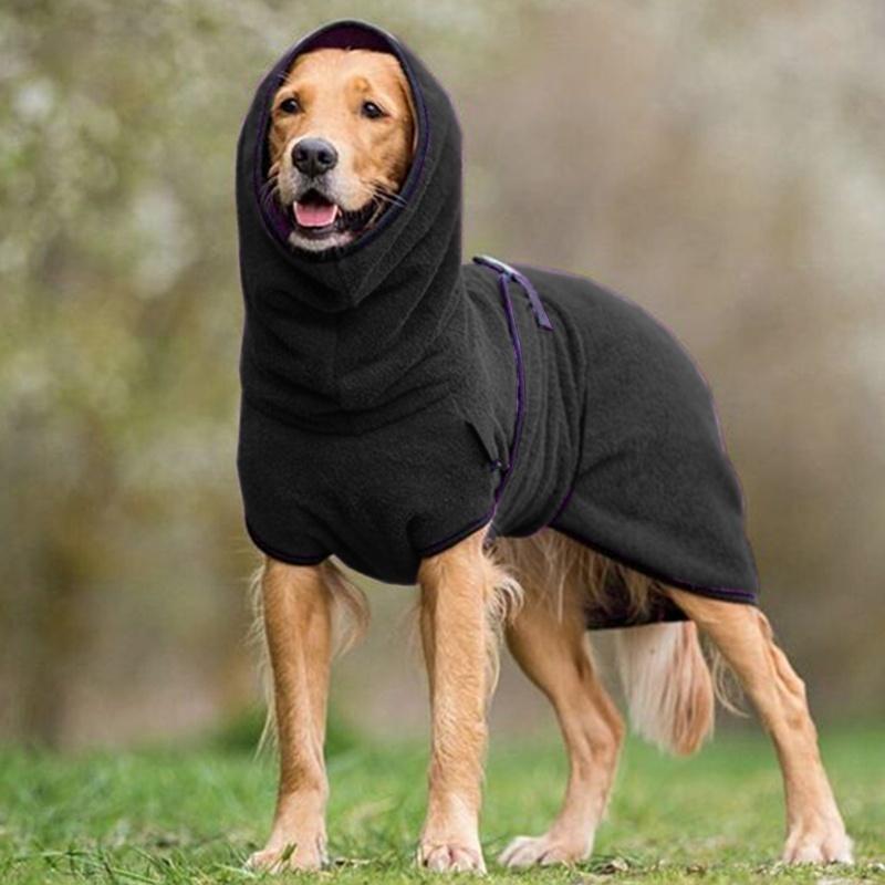 Warmer Hundemantel mit verstellbarer Schnalle