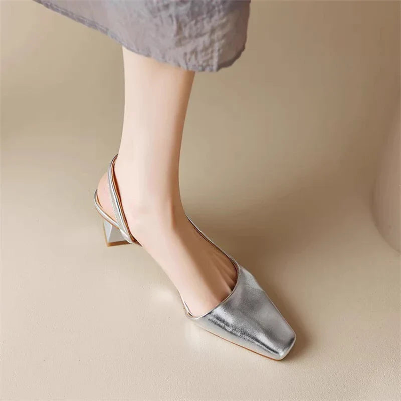 Slingback Schuhe mit Blockabsatz - Silber Metallic