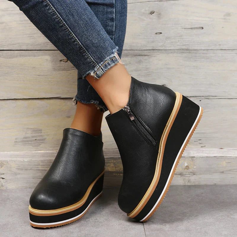 Stilvolle Plateau-Stiefeletten mit Reißverschluss