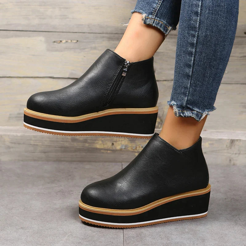 Stilvolle Plateau-Stiefeletten mit Reißverschluss