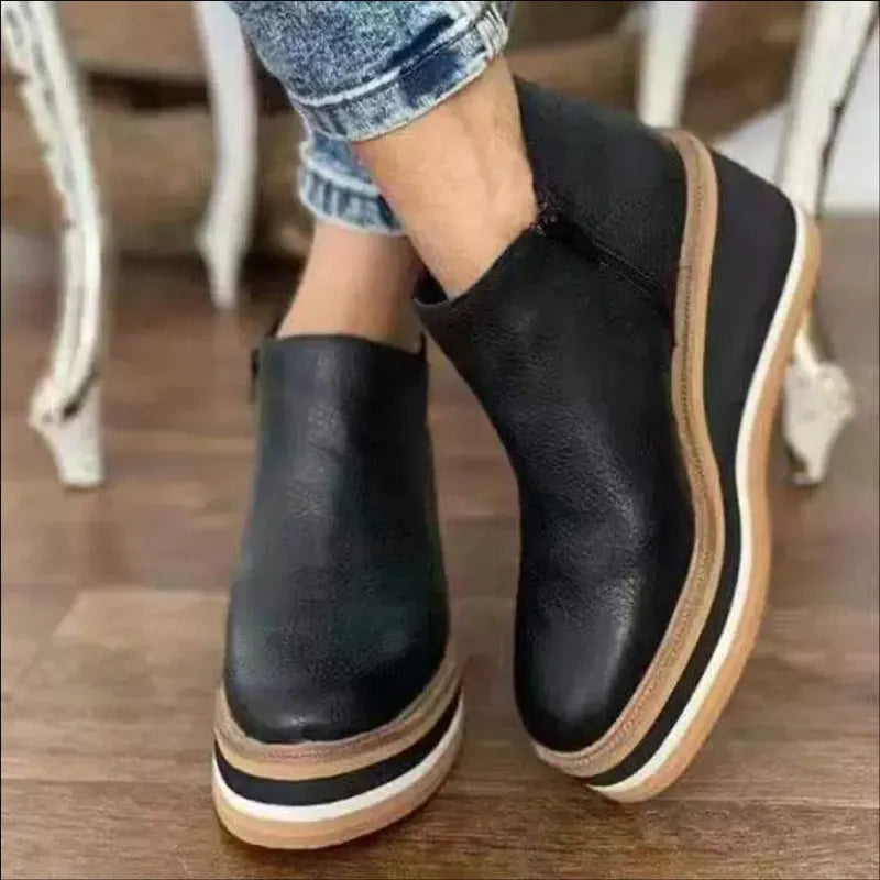 Stilvolle Plateau-Stiefeletten mit Reißverschluss