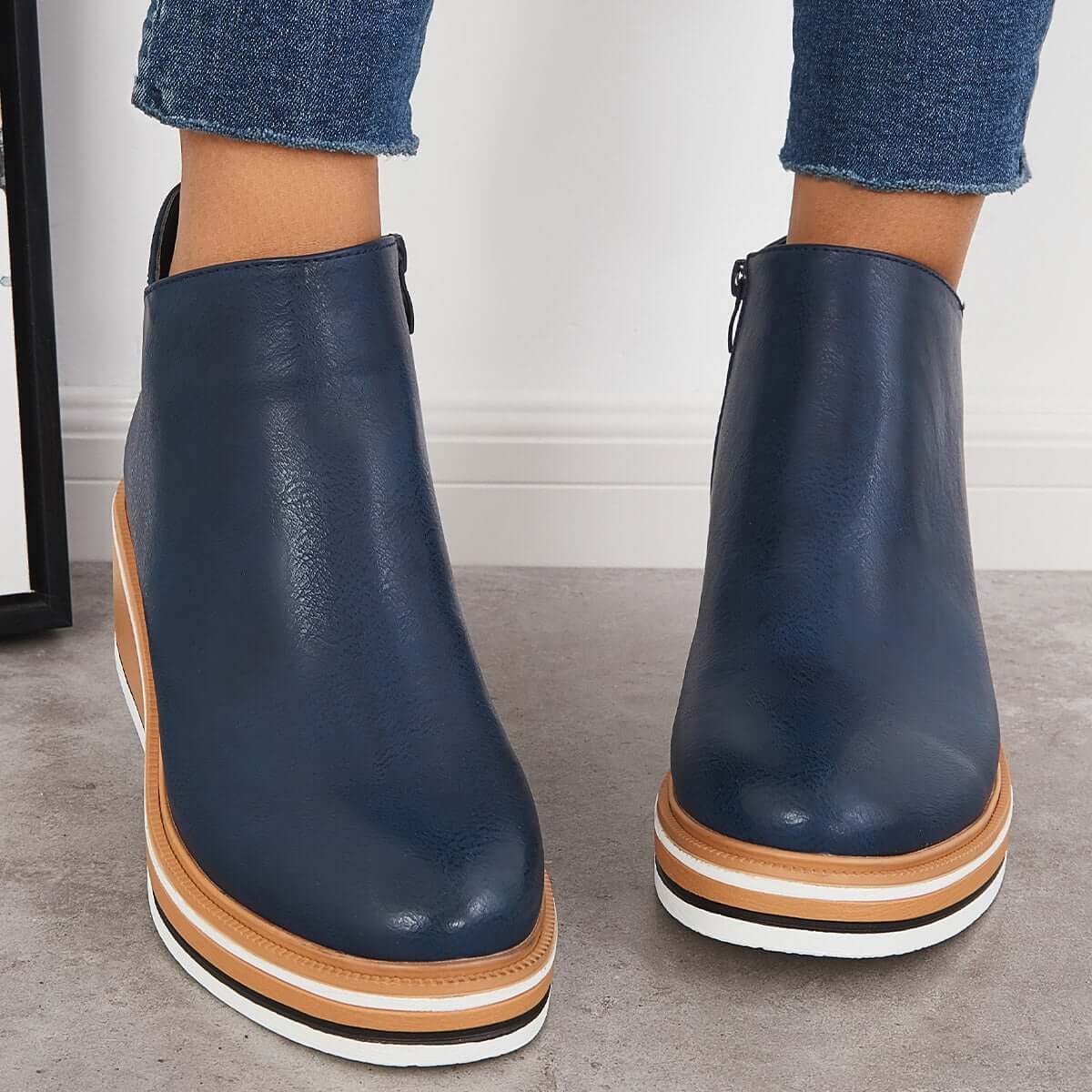 Stilvolle Plateau-Stiefeletten mit Reißverschluss