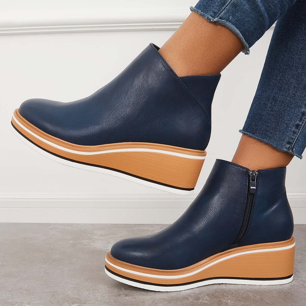 Stilvolle Plateau-Stiefeletten mit Reißverschluss
