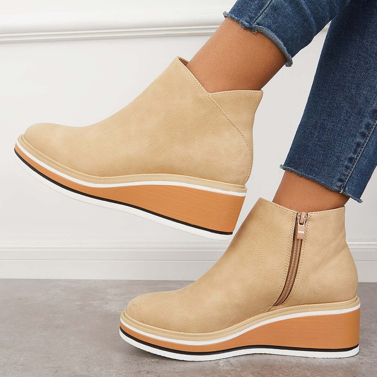 Stilvolle Plateau-Stiefeletten mit Reißverschluss