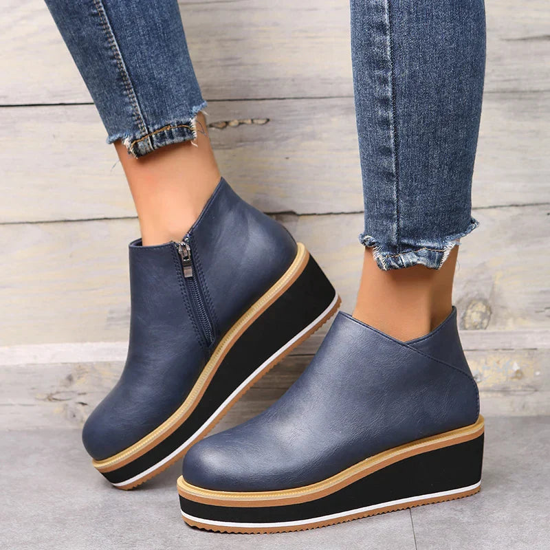 Stilvolle Plateau-Stiefeletten mit Reißverschluss