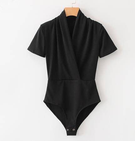 Eleganter Wickelbody mit V-Ausschnitt