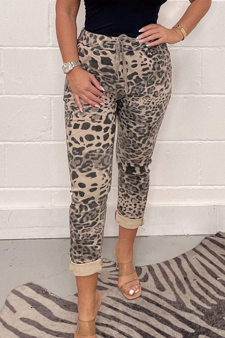 Stilvolle Camouflage Hose - Modern & bequem