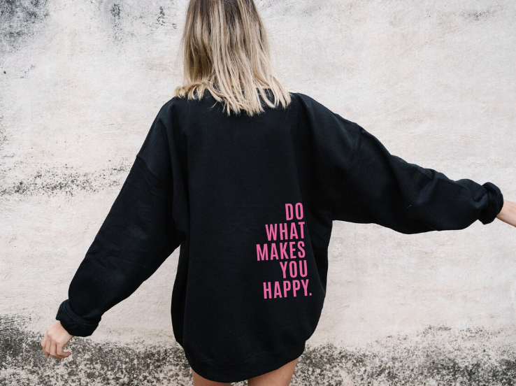 Happy-Statement Hoodie: Glücklicher, bequemer Hoodie