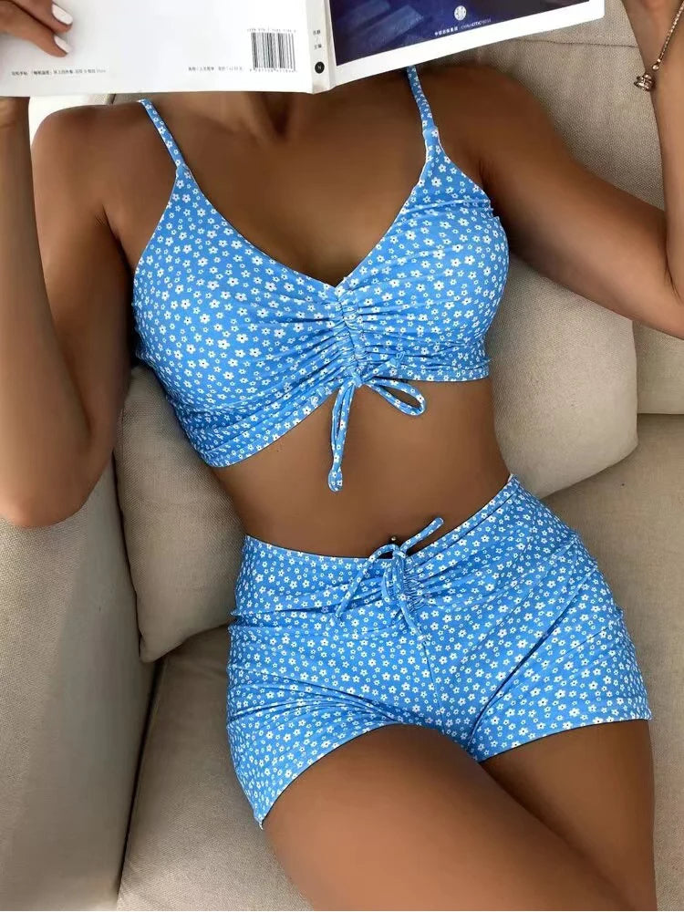 Zweiteiliger Damen Bikini: Klassischer Stil & Komfort