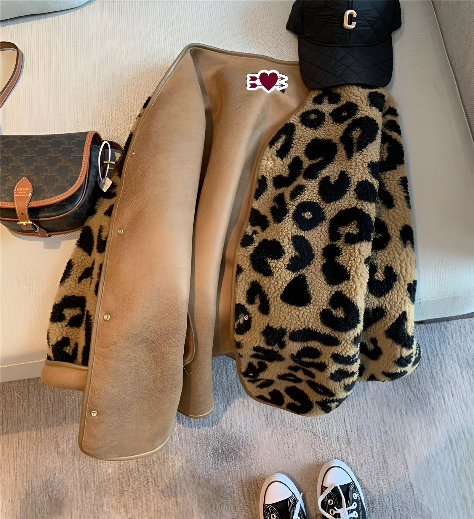 Leopardenmuster Mantel: Warm, bequem & stylisch