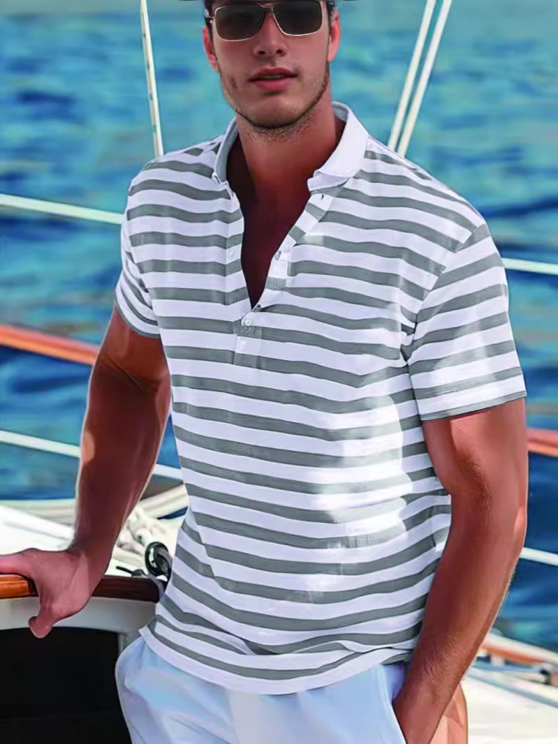 Herren Poloshirt mit Nautikstreifen und Stehkragen