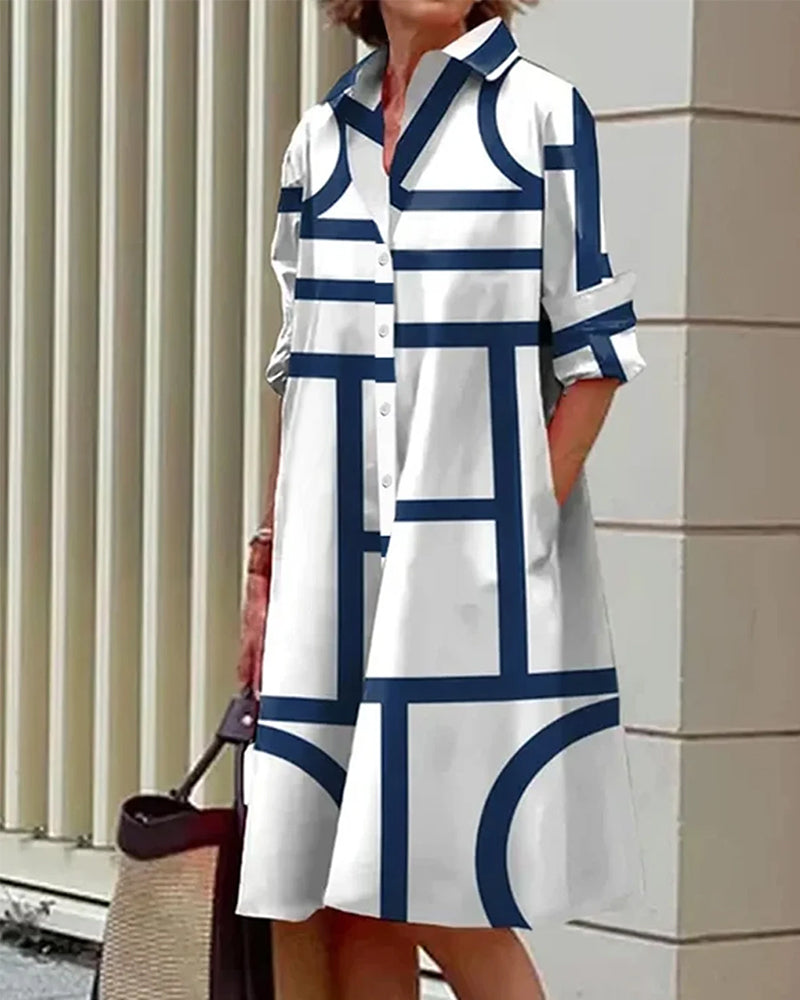 Knielanges A-Linien-Kleid mit Taschen und geometrischem Muster