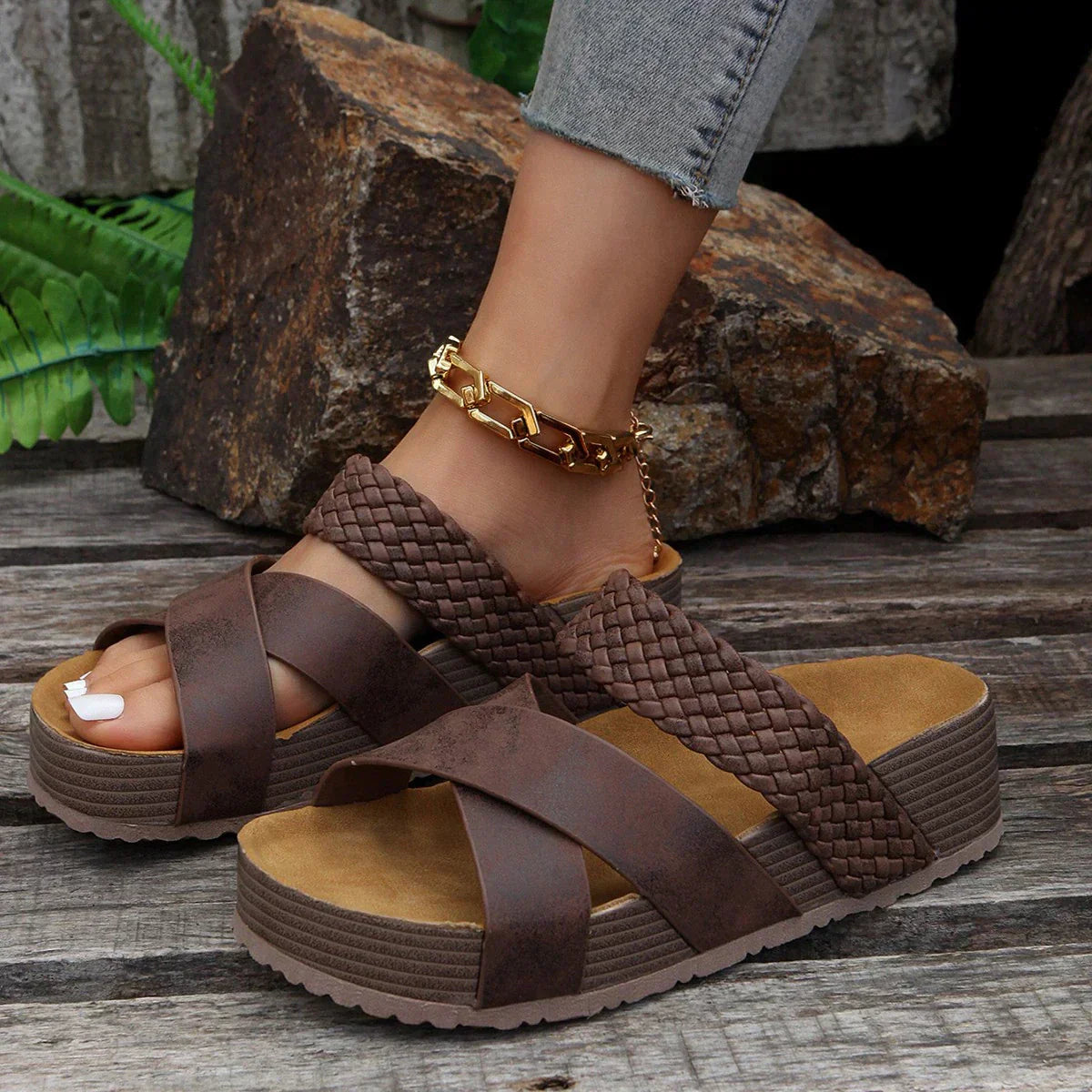 Orthopädische Sandalen: Elegantes Design & Komfort