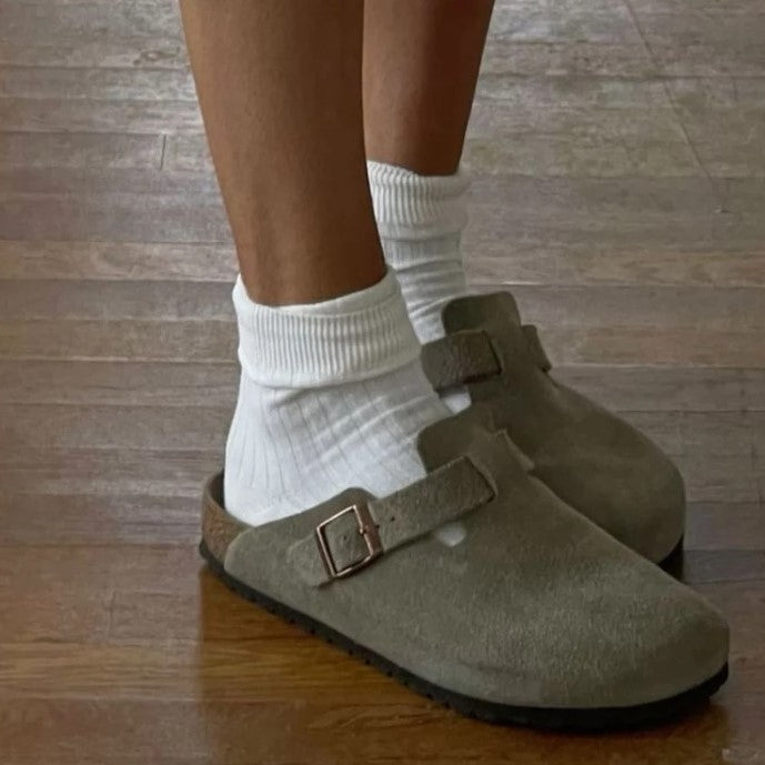 Vegane Damen-Sandale: Zeitloser Chic & Komfort