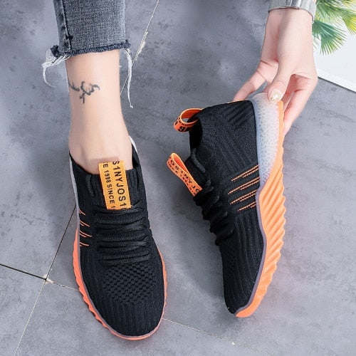 Atmungsaktive Sportsocken-Sneaker mit Gummisohle