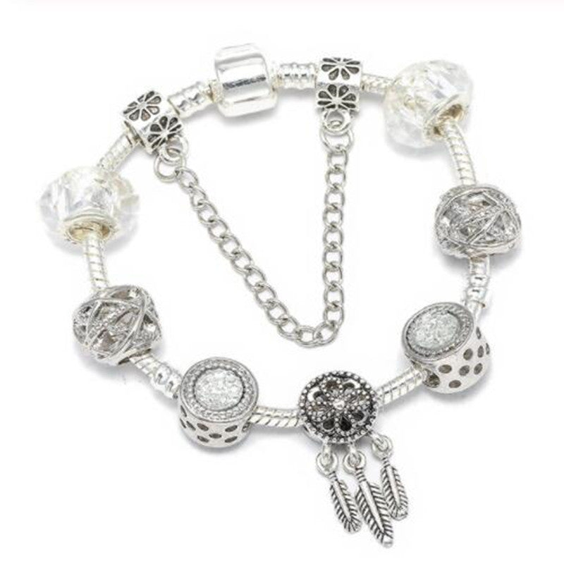 Pfirsichblüten-Armband: Zeitlose Eleganz und Komfort