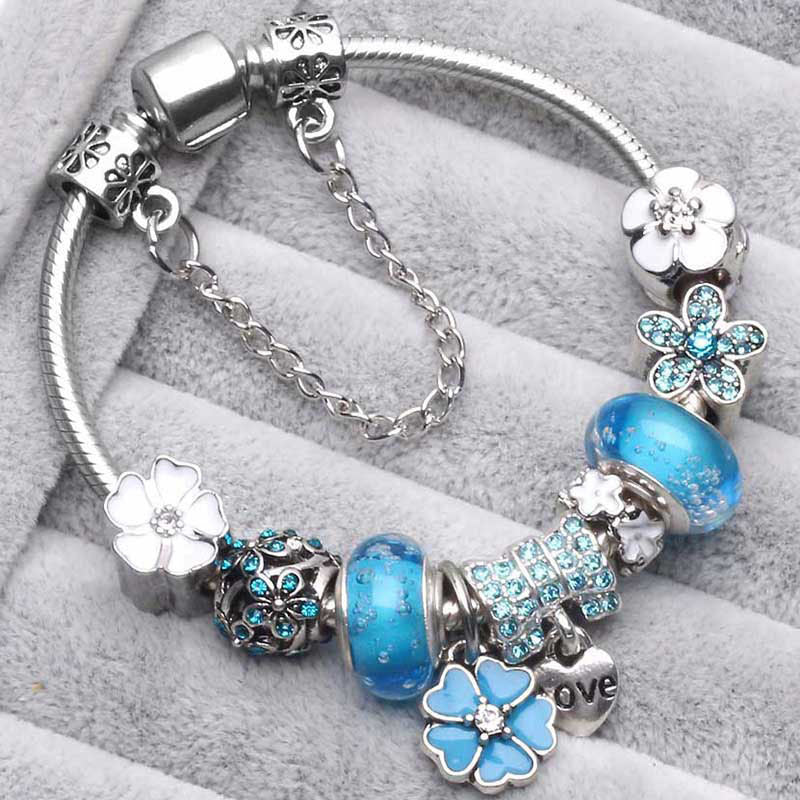 Pfirsichblüten-Armband: Zeitlose Eleganz und Komfort