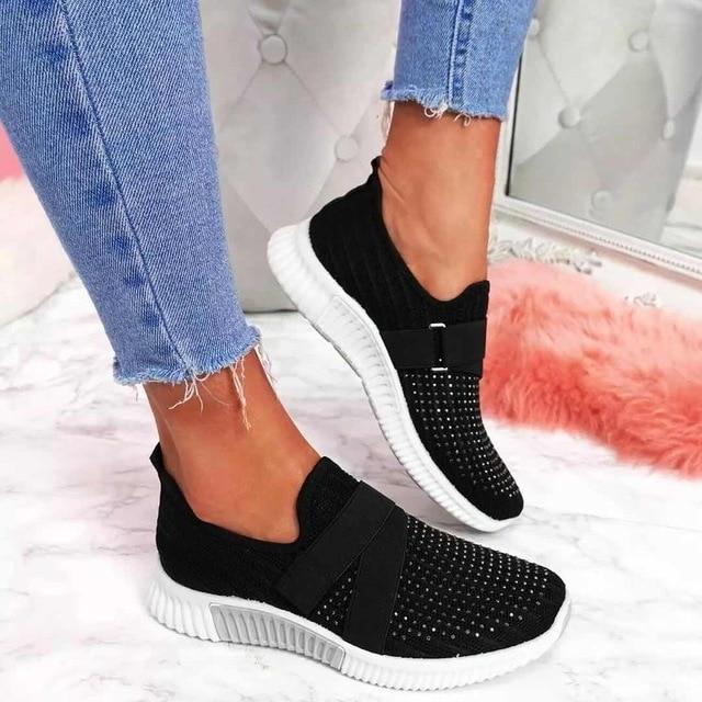 Orthopädische Damenschuhe Slip-on mit Klettverschluss