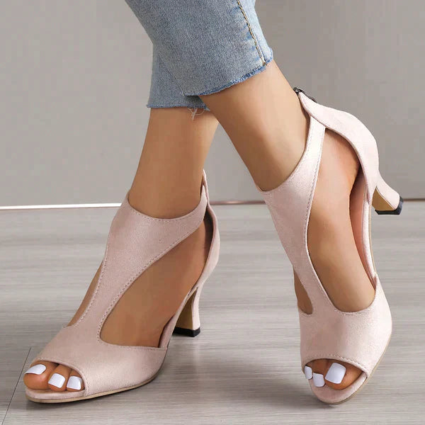 Orthopädische Absatzsandalen: Zeitloser Komfort und Eleganz