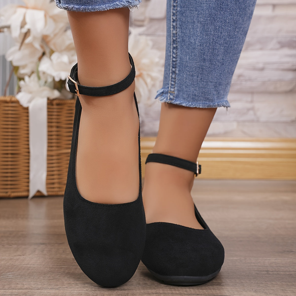 Klassische Ballerinas mit Riemchen - Einfarbig