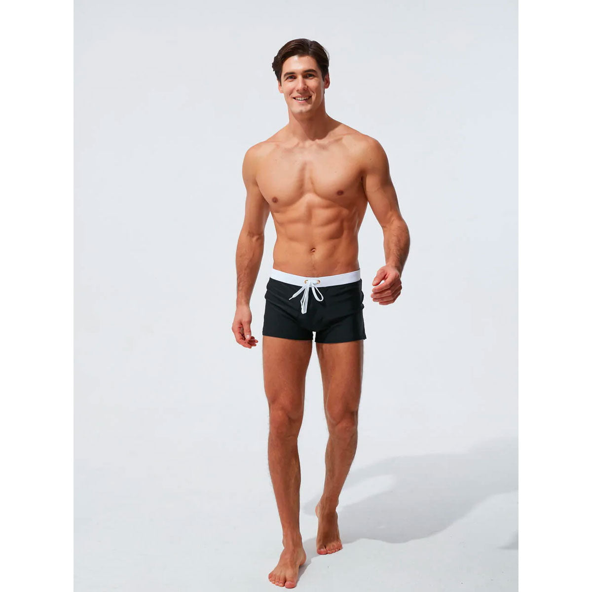 Moderne Badehose mit Komfortbund – Modell 2024