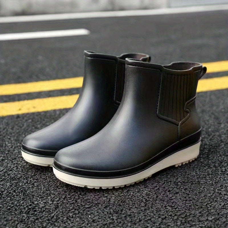 Wasserdichte Regenstiefel mit rutschfester Sohle