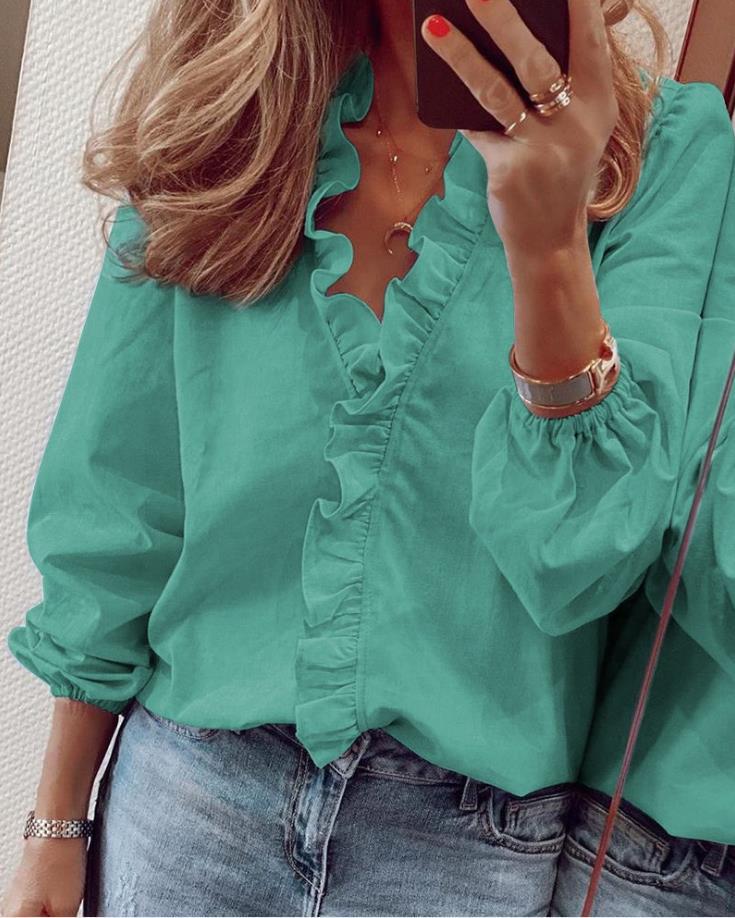 Rüschenbluse mit V-Ausschnitt