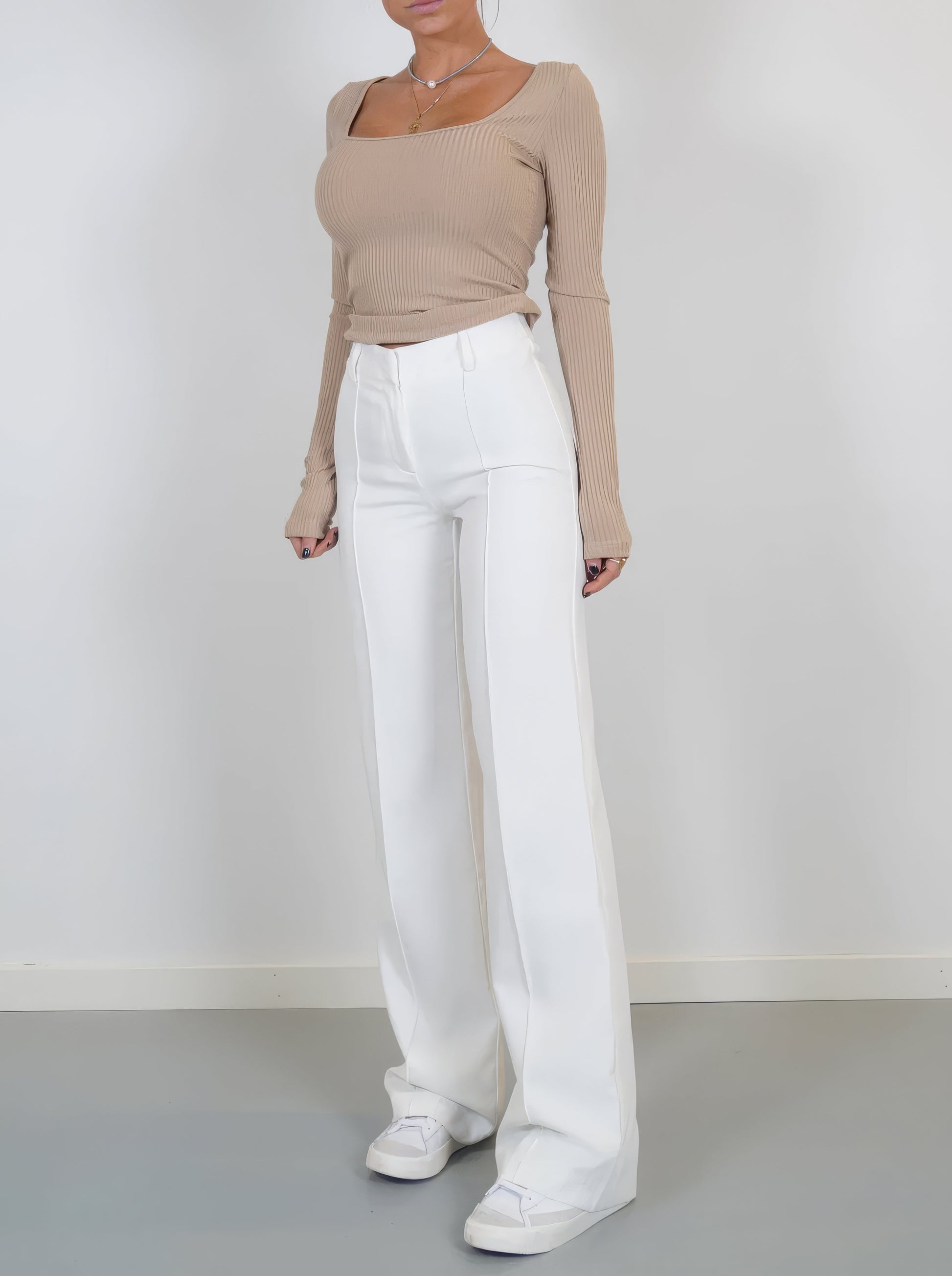 Zeitlose High Waist Hose - Klassischer Stil & Komfort