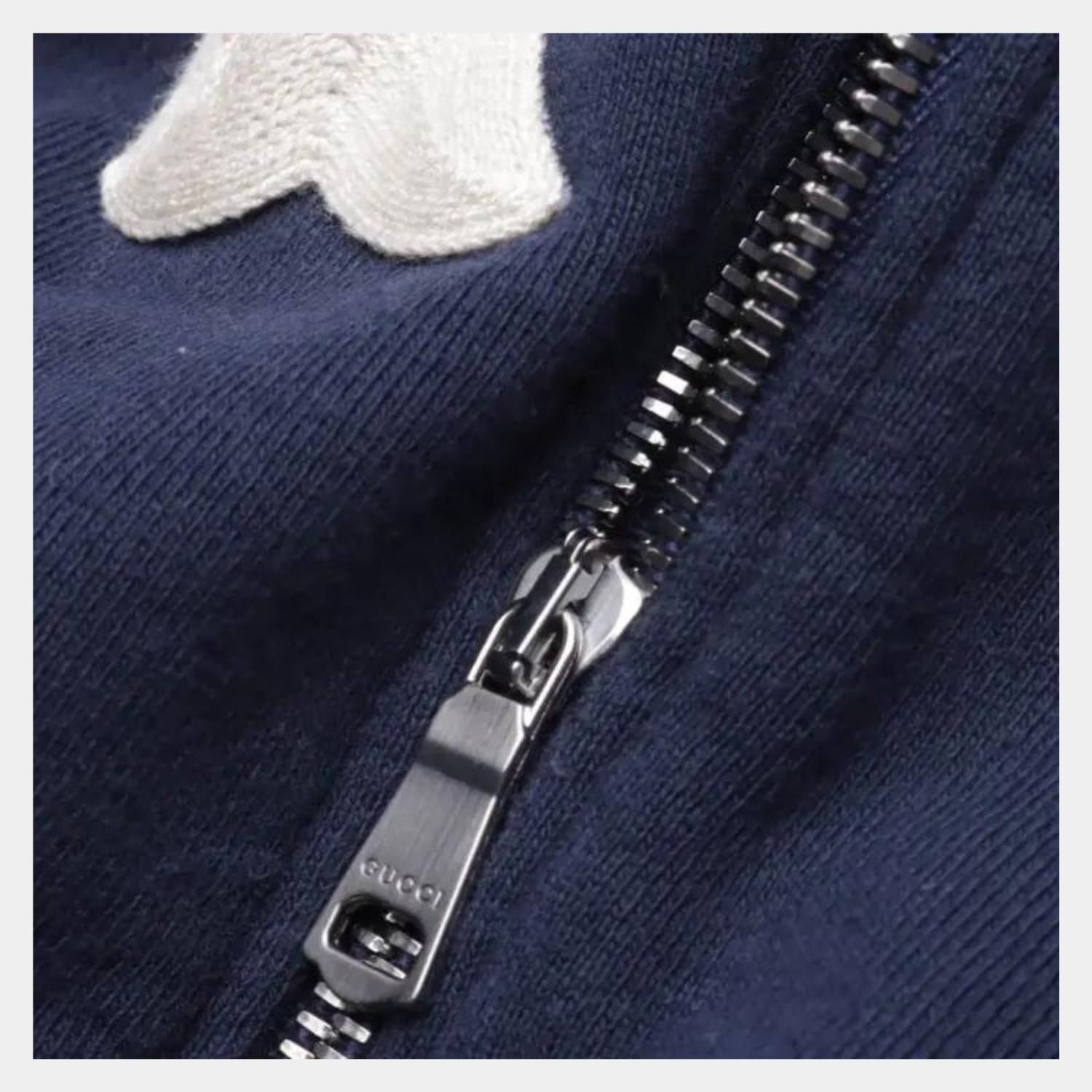 Unisex Kapuzenpullover mit Stickerei und verstellbarer Kapuze